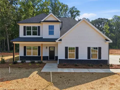 5924 Church St N, Greensboro, NC 27455