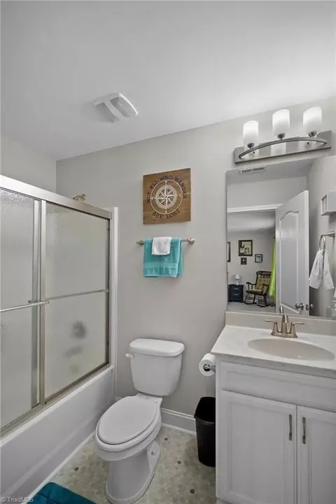 Bath - 5481 Noble View Dr, Colfax, NC 27235 photo 3 of 4