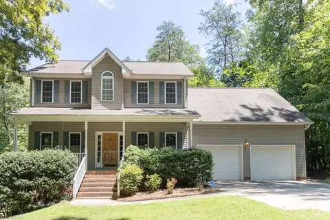 7560 Strawberry Rd, Summerfield, NC 27358