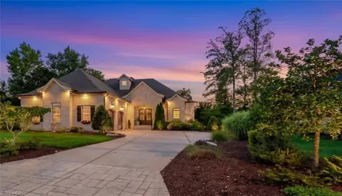 4347 Griffins Gate Ln, Greensboro, NC 27407