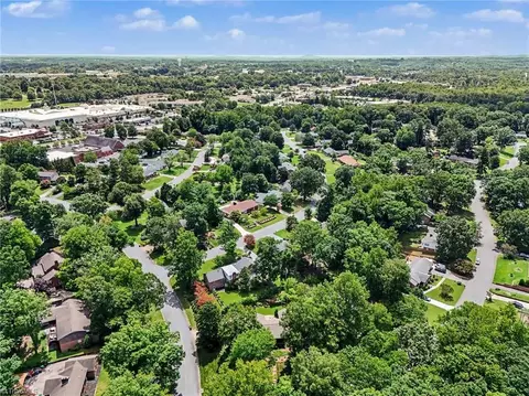 View/Area - 950 Croyden St, High Point, NC 27262 photo 2 of 2