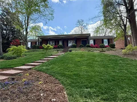 950 Croyden St, High Point, NC 27262 photo 3