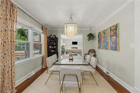 Dining - 950 Croyden St, High Point, NC 27262 photo 2 of 3