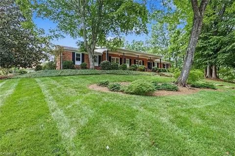 Exterior - 950 Croyden St, High Point, NC 27262 photo 11 of 11