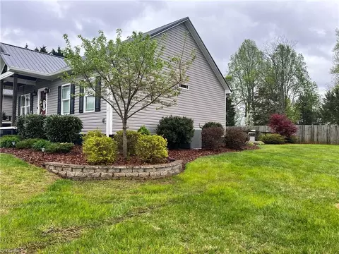 Exterior - 6861 Country Meadows Ln, Trinity, NC 27370 photo 7 of 17
