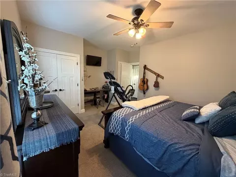 Bedroom - 6861 Country Meadows Ln, Trinity, NC 27370 photo 4 of 6