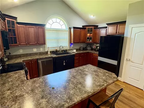 Kitchen - 3146 Clear Ridge Dr, Trinity, NC 27370 photo 2 of 5