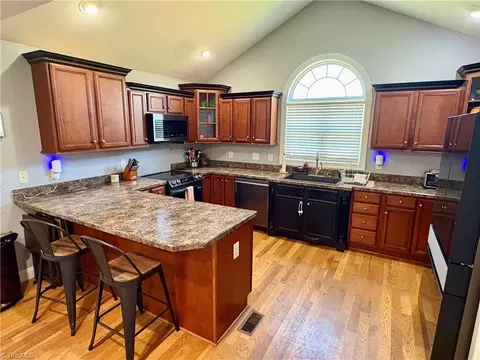 Kitchen - 3146 Clear Ridge Dr, Trinity, NC 27370 photo 1 of 5