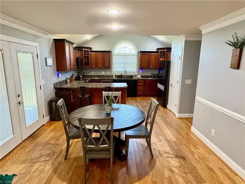 Kitchen - 3146 Clear Ridge Dr, Trinity, NC 27370 photo 3 of 5