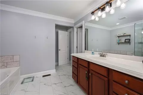 Bath - 3146 Clear Ridge Dr, Trinity, NC 27370 photo 5 of 7