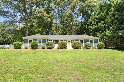 4831 Welwyn Rd, Winston Salem, NC 27104