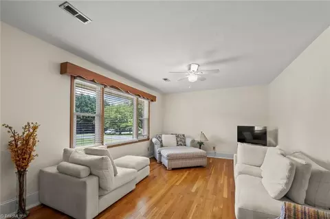 Living - 342 Culler Rd, Pinnacle, NC 27043 photo 4 of 4