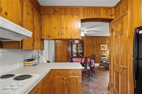 Kitchen - 342 Culler Rd, Pinnacle, NC 27043 photo 1 of 5