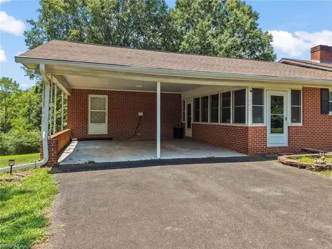 Exterior - 342 Culler Rd, Pinnacle, NC 27043 photo 6 of 7