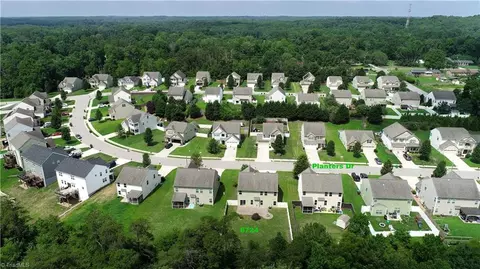 View/Area - 6724 Planters Dr, High Point, NC 27265 photo 5 of 7