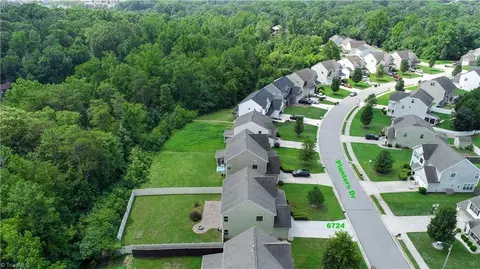 View/Area - 6724 Planters Dr, High Point, NC 27265 photo 6 of 7