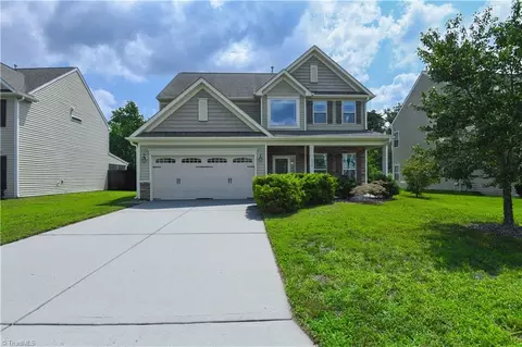 Exterior - 6724 Planters Dr, High Point, NC 27265 photo 3 of 7