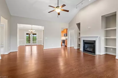 Living - 106 Shining Way, Trinity, NC 27370 photo 4 of 6