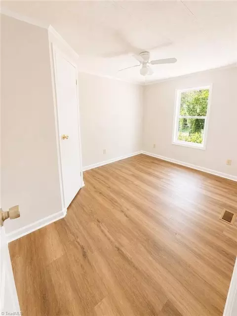 155 Trinity Dr, King, NC 27021 photo 12