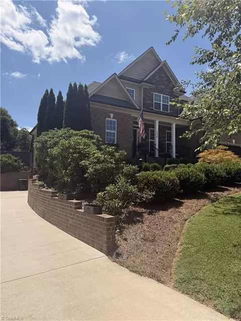 Exterior - 254 Raspberry Ridge Dr, Clemmons, NC 27012 photo 6 of 7