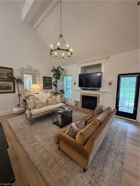 Living - 254 Raspberry Ridge Dr, Clemmons, NC 27012 photo 6 of 6