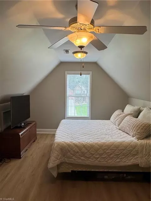 Bedroom - 254 Raspberry Ridge Dr, Clemmons, NC 27012 photo 5 of 6