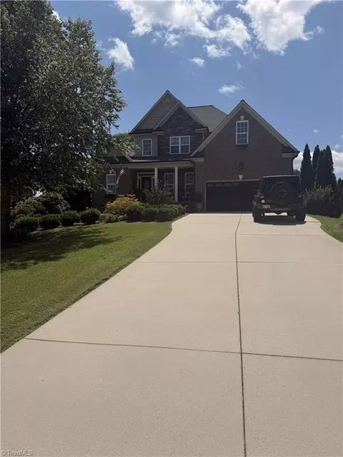 Exterior - 254 Raspberry Ridge Dr, Clemmons, NC 27012 photo 7 of 7
