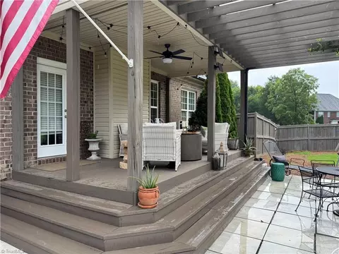 Exterior - 254 Raspberry Ridge Dr, Clemmons, NC 27012 photo 3 of 7