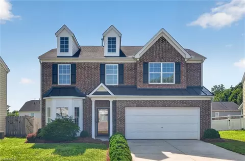 1564 Abbey Park Ct, Kernersville, NC 27284