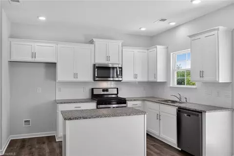 Kitchen - 3772 Traveler Dr, Trinity, NC 27370 photo 3 of 3