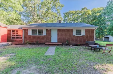 3226 Jidemi Rd, Greensboro, NC 27406