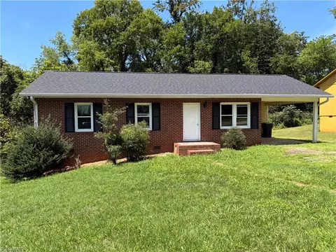308 K St, North Wilkesboro, NC 28659