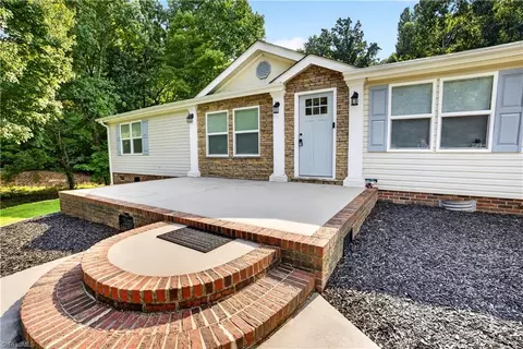 11790 S Nc Highway 150, Linwood, NC 27299