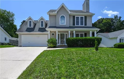 5607 W Wellsley Dr, Greensboro, NC 27407