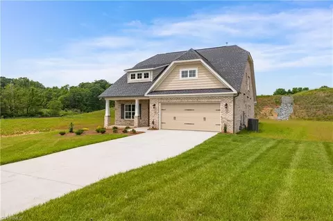 1969 Michelle Dr, Clemmons, NC 27012