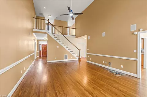 Living - 6973 Chapsworth Dr, Trinity, NC 27370 photo 4 of 5