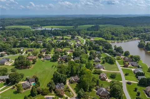 View/Area - 6973 Chapsworth Dr, Trinity, NC 27370 photo 2 of 3