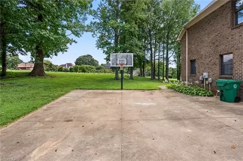 Exterior - 6973 Chapsworth Dr, Trinity, NC 27370 photo 6 of 9