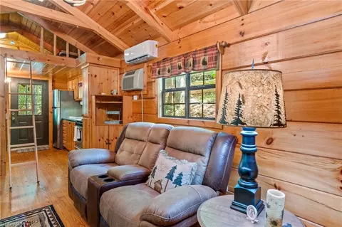 Living - 157 Wolf Trl, Mcgrady, NC 28649 photo 2 of 2