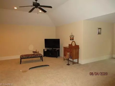 Living - 397 Curry Rd, High Point, NC 27265 photo 1 of 1