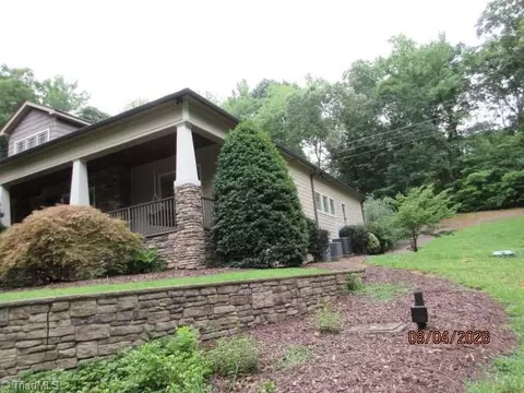 Exterior - 397 Curry Rd, High Point, NC 27265 photo 2 of 2