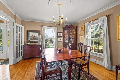 Dining - 710 Sunset Dr, High Point, NC 27262 photo 5 of 6