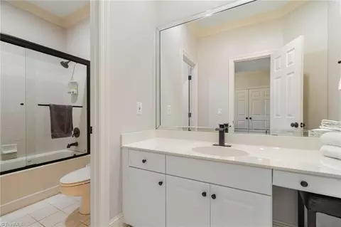 Bath - 2512 Burch Pt, High Point, NC 27265 photo 6 of 8