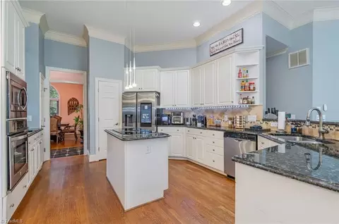 Kitchen - 2512 Burch Pt, High Point, NC 27265 photo 4 of 4