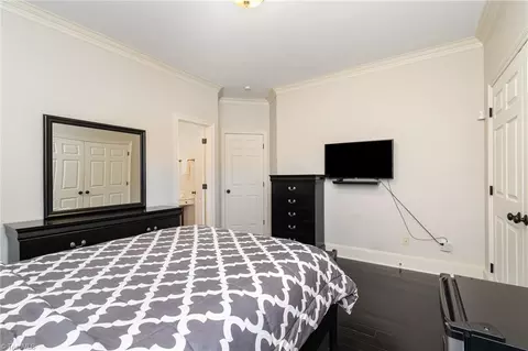 Bedroom - 2512 Burch Pt, High Point, NC 27265 photo 4 of 5