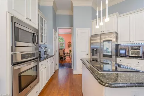 Kitchen - 2512 Burch Pt, High Point, NC 27265 photo 2 of 4
