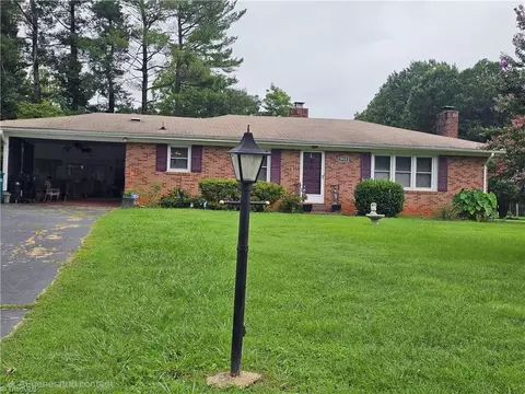 3515 Williston Rd, Walkertown, NC 27051
