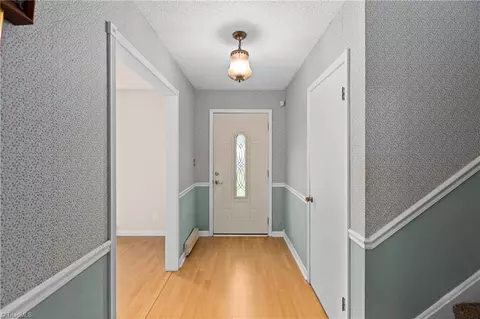 Entry Way - 101 Asheview Ct, King, NC 27021 photo 1 of 4