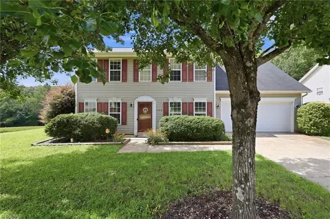 150 Creekview Dr, Kernersville, NC 27284