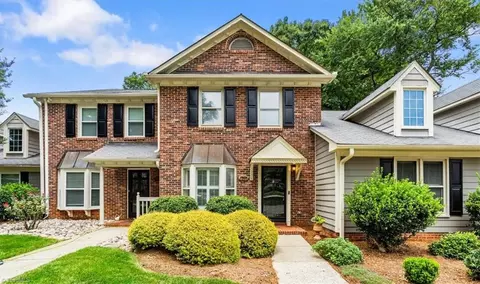 121 Dolley Madison Rd UNIT C, Greensboro, NC 27410